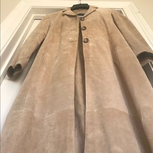 Camel 100% Leather Suede Trench Coat 🧥